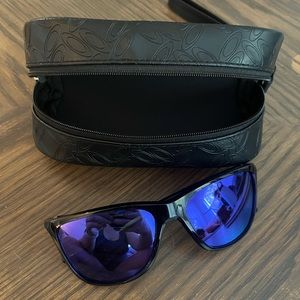 Women’s Oakley Sunglasses